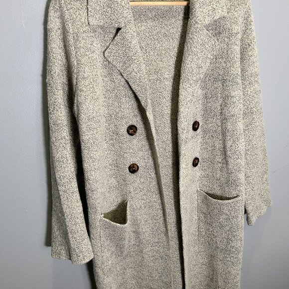 NWT CiCiBird Women's Heather Oatmeal Shacket Coat - Size Small - Picture 2 of 6